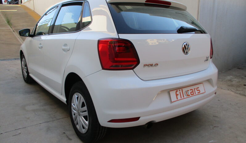 Volkswagen Polo 2014 1.2 TSI BMT TRENDLINE full