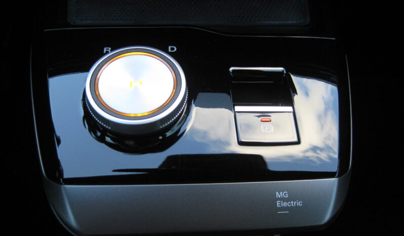 MG Mg4 2024 77KW LUXURY full