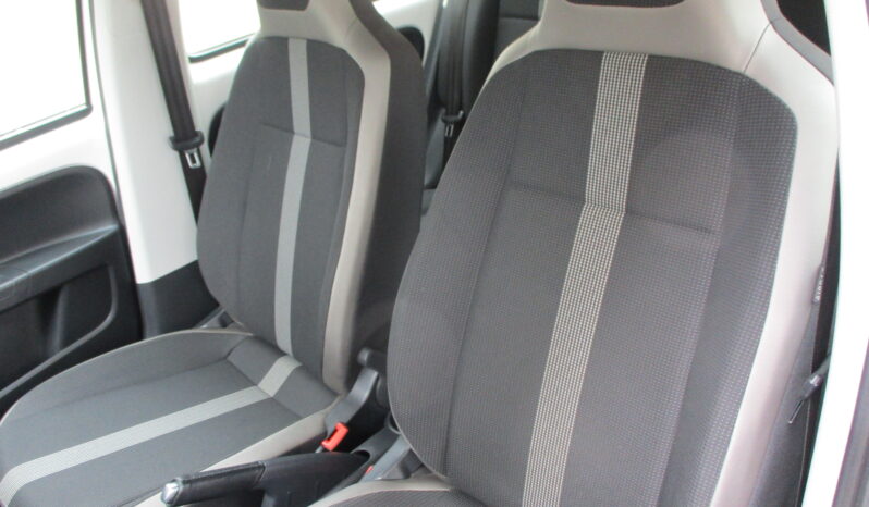 Volkswagen Up 2019 1.0 HIGH UP !!! full