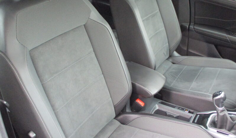 Volkswagen T-Roc 2023 1.5 TSI ACT STYLE full