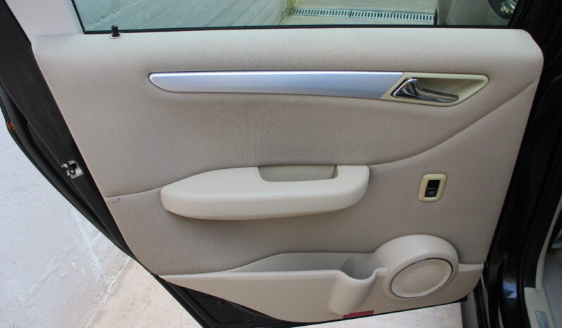 Mercedes-Benz B 170 2008 full