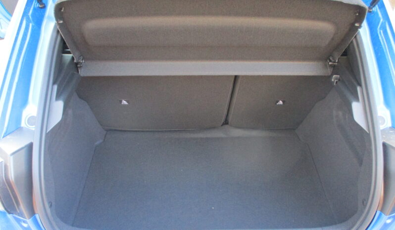 Peugeot 208 2024 HYBRID 100 e-DCS6 ALLURE full