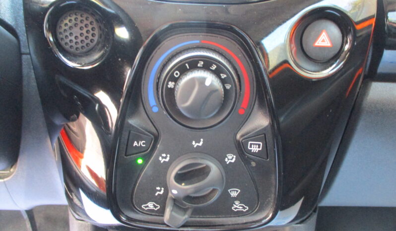 Toyota Aygo 2020 1.0 X-CITE full