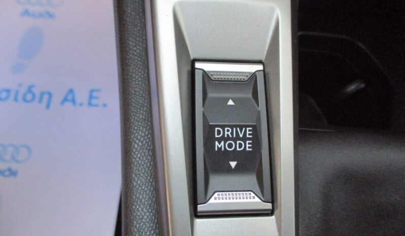 Peugeot 308 2022 1.2 PURETECH ALLURE full