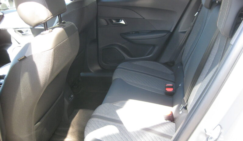 Peugeot 2008 2025 e-2008 ALLURE full
