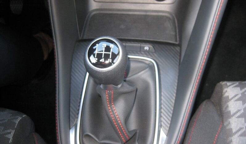 Mg ZS 2025 ZS GSRII 1.5L MT EXCLUSIVE 2WD full