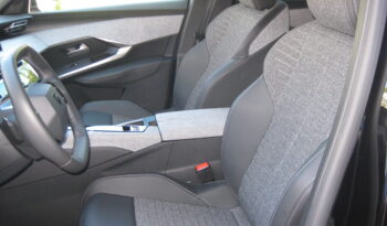 Peugeot 3008 2025 1,2 HYBRID 145 e-DCS6 ALLURE full