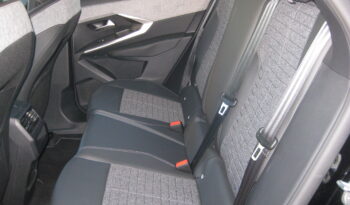 Peugeot 3008 2025 1,2 HYBRID 145 e-DCS6 ALLURE full