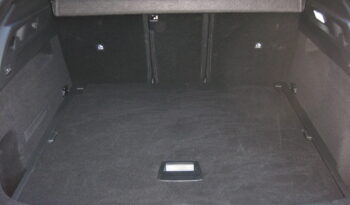 Peugeot 3008 2025 1,2 HYBRID 145 e-DCS6 ALLURE full