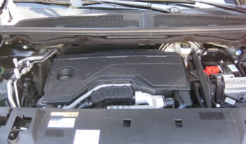 Peugeot 3008 2025 1,2 HYBRID 145 e-DCS6 ALLURE full