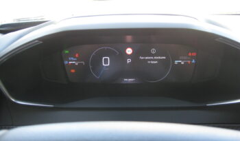 Peugeot 2008 2025 1,2 HYBRID 145 e-DCS6 ALLURE full