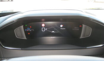 Peugeot 2008 2025 1,2 HYBRID 145 e-DCS6 ALLURE full