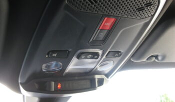 Peugeot 2008 2025 1,2 HYBRID 145 e-DCS6 ALLURE full