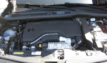 Peugeot 2008 2025 1,2 HYBRID 145 e-DCS6 ALLURE full