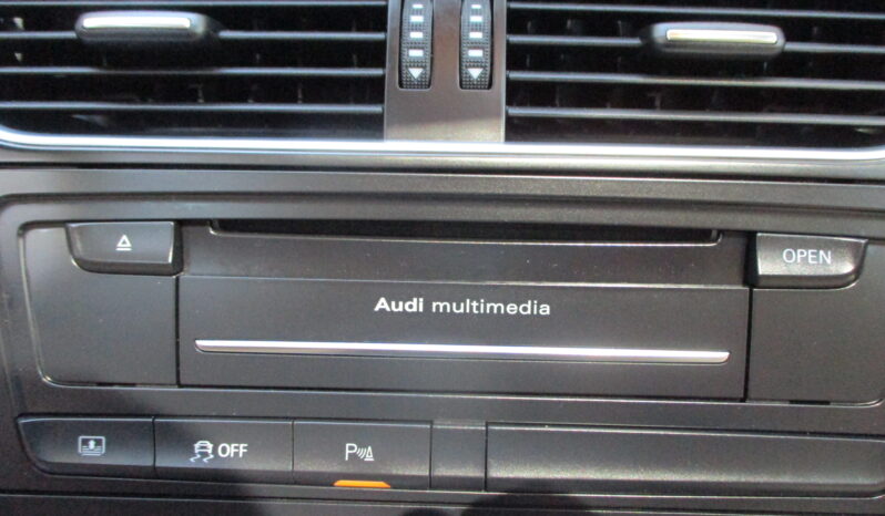 Audi A4 2011 1.8 TFSI AMBITION full