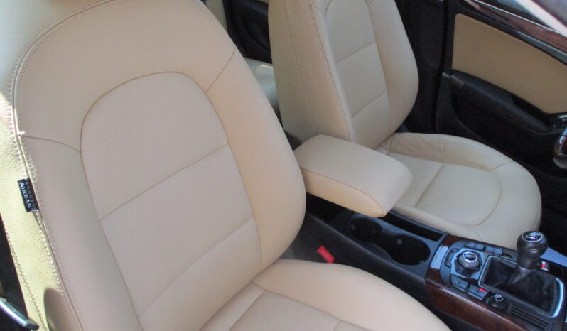 Audi A4 2011 1.8 TFSI AMBITION full