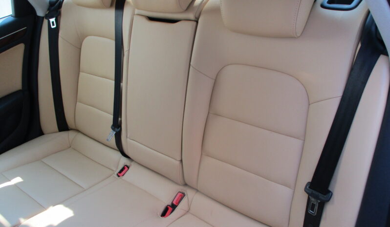 Audi A4 2011 1.8 TFSI AMBITION full