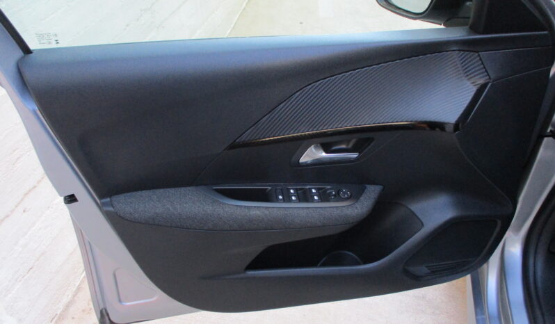 Peugeot 208 2025 1.2 Hybrid 110 e-DCS6 Style full