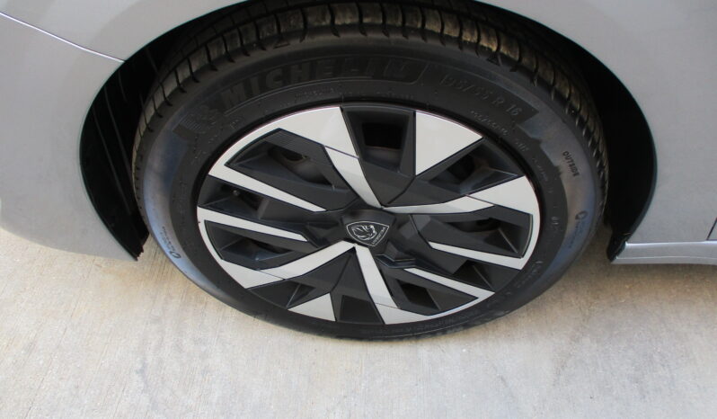 Peugeot 208 2025 1.2 Hybrid 110 e-DCS6 Style full