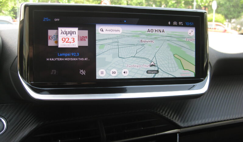 PEUGEOT 2008 HYBRID 145 e-DCS6 ALLURE full