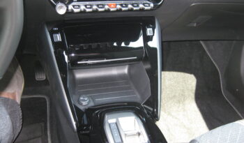 PEUGEOT 2008 HYBRID 145 e-DCS6 ALLURE full