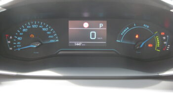 PEUGEOT 208 Style Plus 110 Hybrid full