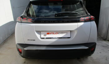 Peugeot 2008 2025 1.2 PURETECH 100 STYLE full