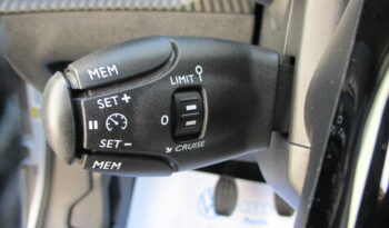 Peugeot 2008 2025 1.2 PURETECH 100 STYLE full
