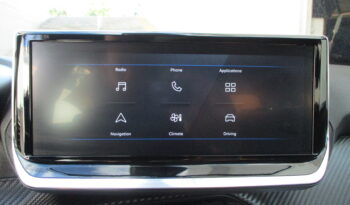 Peugeot 2008 2025 1.2 PURETECH 100 STYLE full