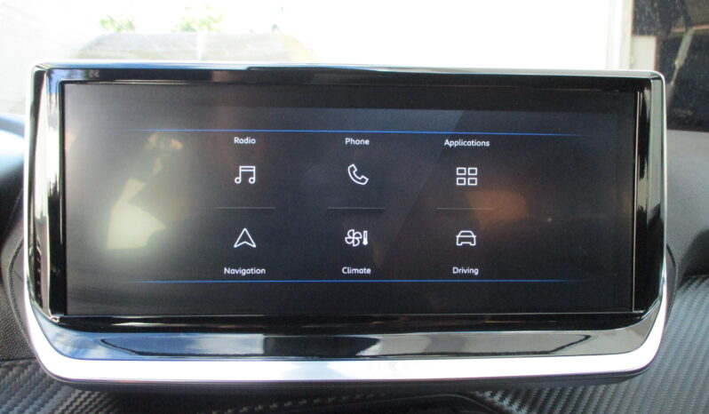 Peugeot 2008 2025 1.2 PURETECH 100 STYLE full