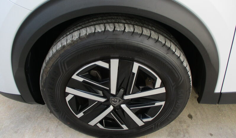 Peugeot 2008 2025 1.2 PURETECH 100 STYLE full