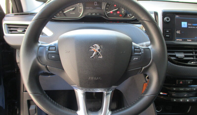 Peugeot 2008 2019 1.2 PURETECH 110 ALLURE EAT6 full