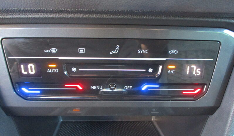 Volkswagen Tiguan 2023 1.5 TSI 150PS DSG R-LINE full