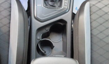 Volkswagen Tiguan 2023 1.5 TSI 150PS DSG R-LINE full