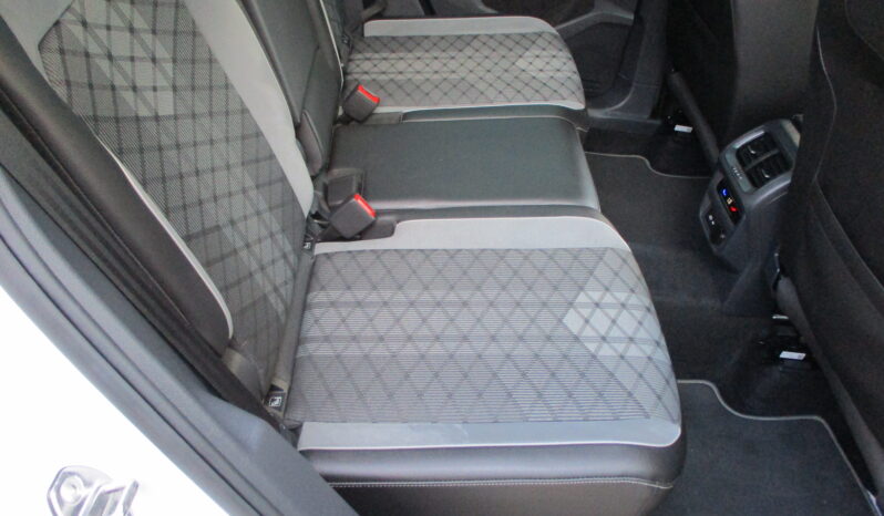 Volkswagen Tiguan 2023 1.5 TSI 150PS DSG R-LINE full
