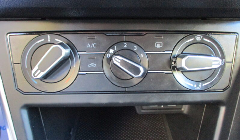 Volkswagen Polo 2023 1.0 TSI LIFE full