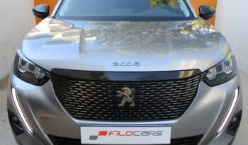 Peugeot 2008 2022 1.2 PURETECH 100 ALLURE full