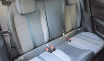 Peugeot 2008 2022 1.2 PURETECH 100 ALLURE full