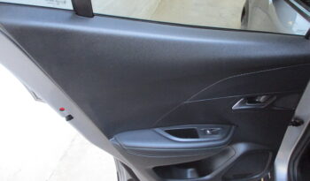 Peugeot 2008 2022 1.2 PURETECH 100 ALLURE full