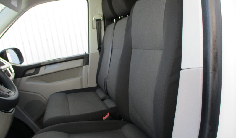Volkswagen T6 2017 TRANSPORTER TDI full